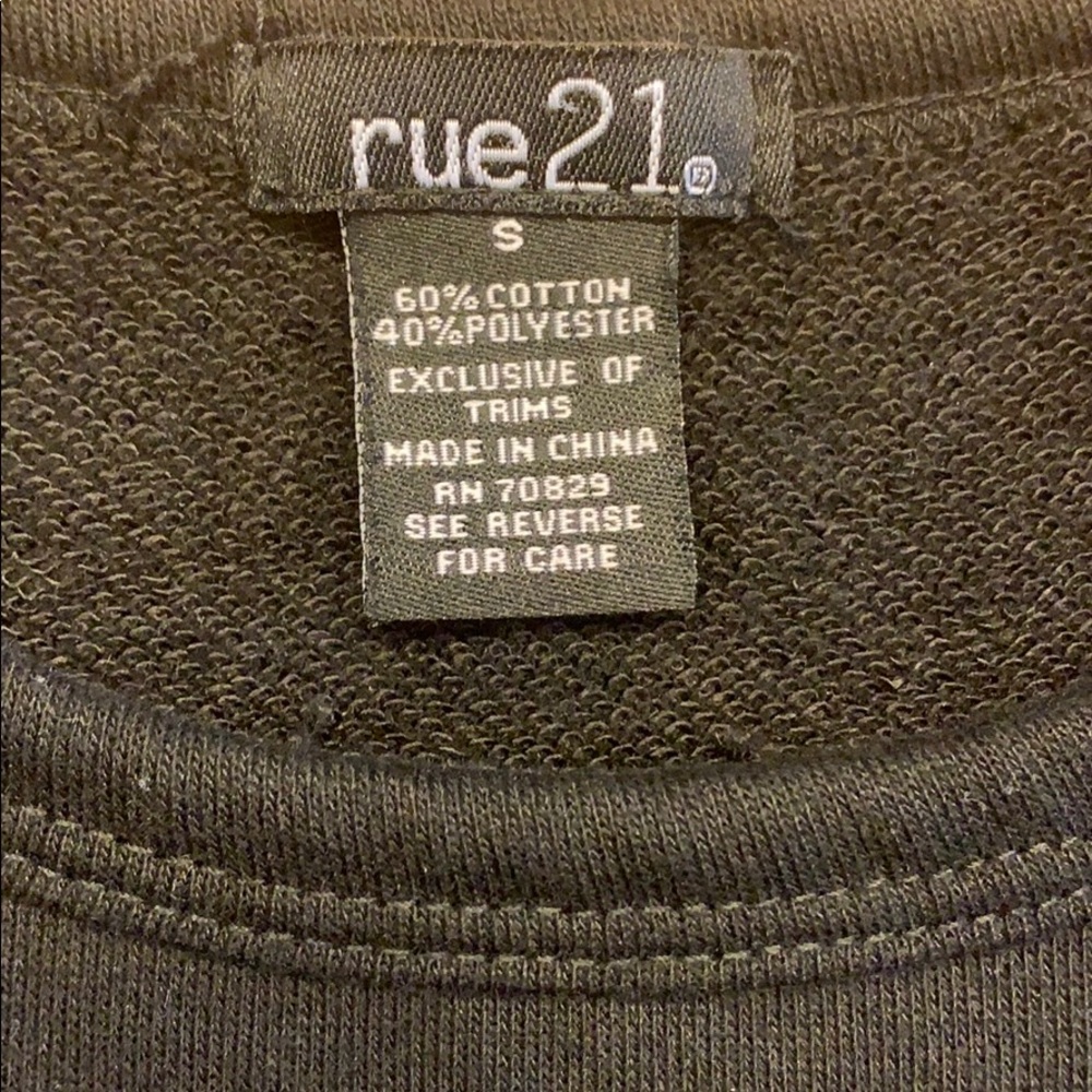 Shirt - Picture 3 of 3